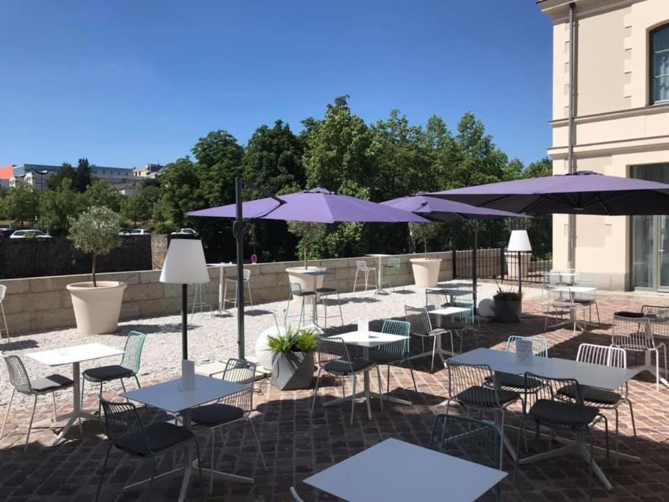 Le Magic Hotel & Spa Vitre  Luaran gambar
