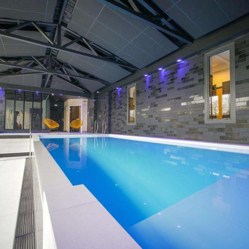 Le Magic Hotel & Spa Vitre  Luaran gambar