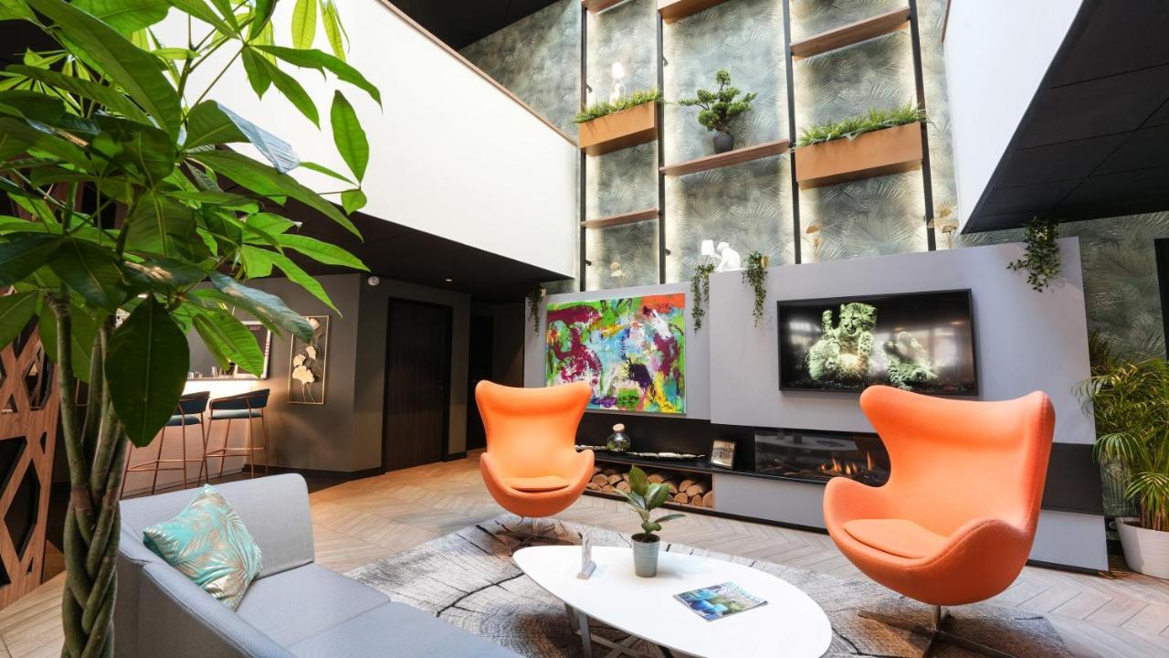 Le Magic Hotel & Spa Vitre  Luaran gambar