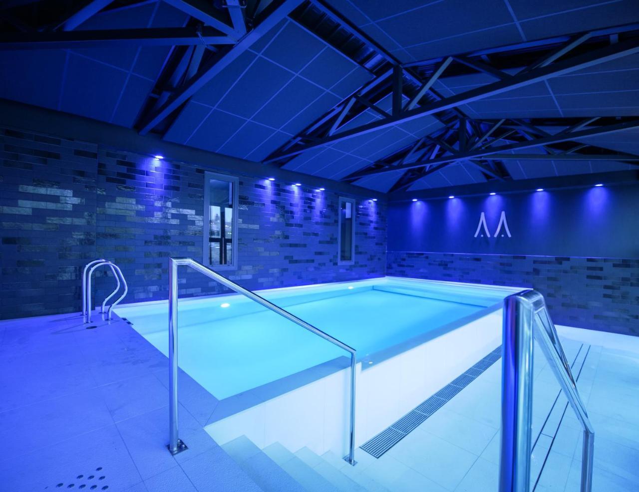 Le Magic Hotel & Spa Vitre  Luaran gambar