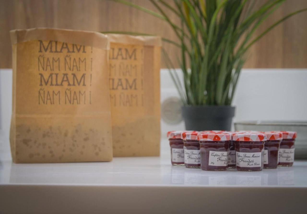 Le Magic Hotel & Spa Vitre  Luaran gambar