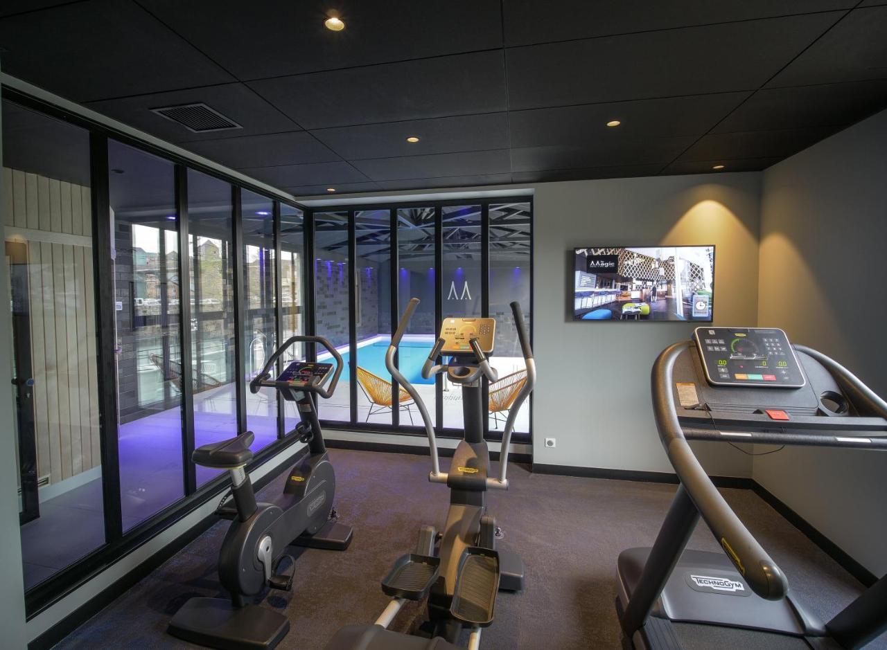Le Magic Hotel & Spa Vitre  Luaran gambar