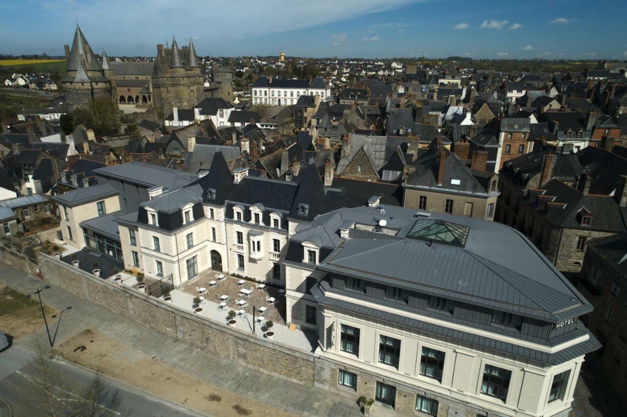 Le Magic Hotel & Spa Vitre  Luaran gambar