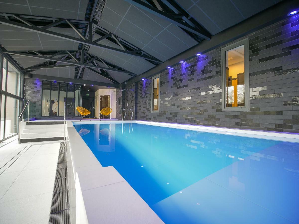 Le Magic Hotel & Spa Vitre  Luaran gambar