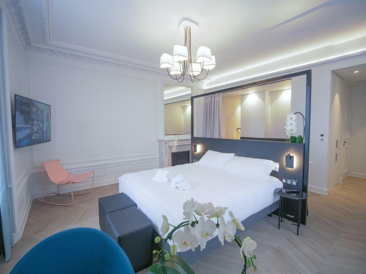Le Magic Hotel & Spa Vitre  Luaran gambar