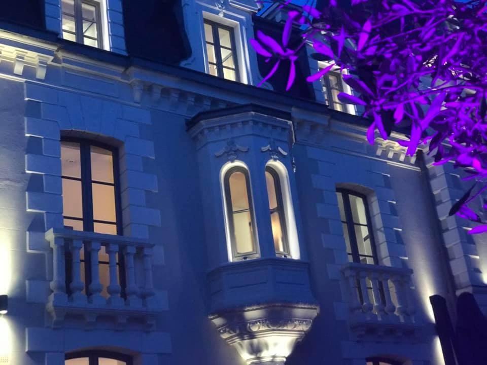 Le Magic Hotel & Spa Vitre  Luaran gambar